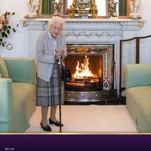 آخر صورة للملكة إليزابيث