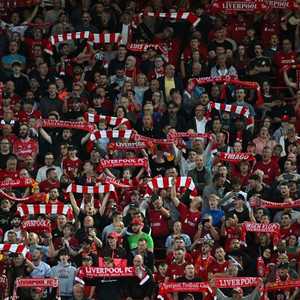 جانب من جماهير ليفربول خلال مباراة أياكس أمستردام