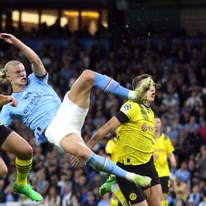 هالاند سجل من لعبة أكروباتية