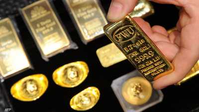 الذهب يصعد لكنه يتجه لانخفاض شهري بسبب قوة الدولار