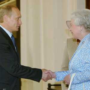 بوتن في لقاء سابق مع الملكة