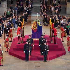 نعش الملكة إليزابيث الثانية