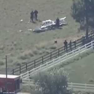 لقي ثلاثة أشخاص حتفهم في تصادم الطائرتين