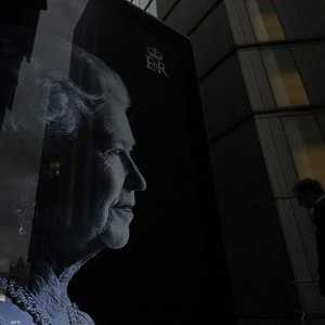 الملكة إليزابيث