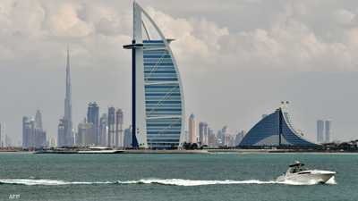الاقتصاد الإماراتي يواصل النمو