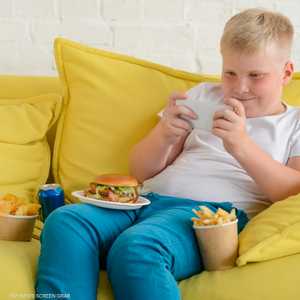 هل تساهم المنصات الرقمية بتكوين العادات الغذائية لدى الطفل؟