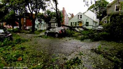 وزير كندي: الأضرار من جراء العاصفة فيونا "غير مسبوقة"