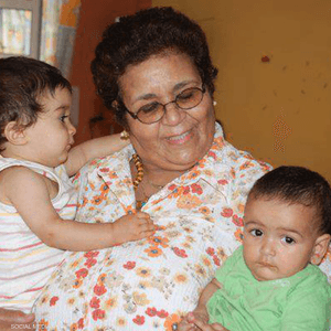 عائشة الشنا رحلت عن 81 عاما