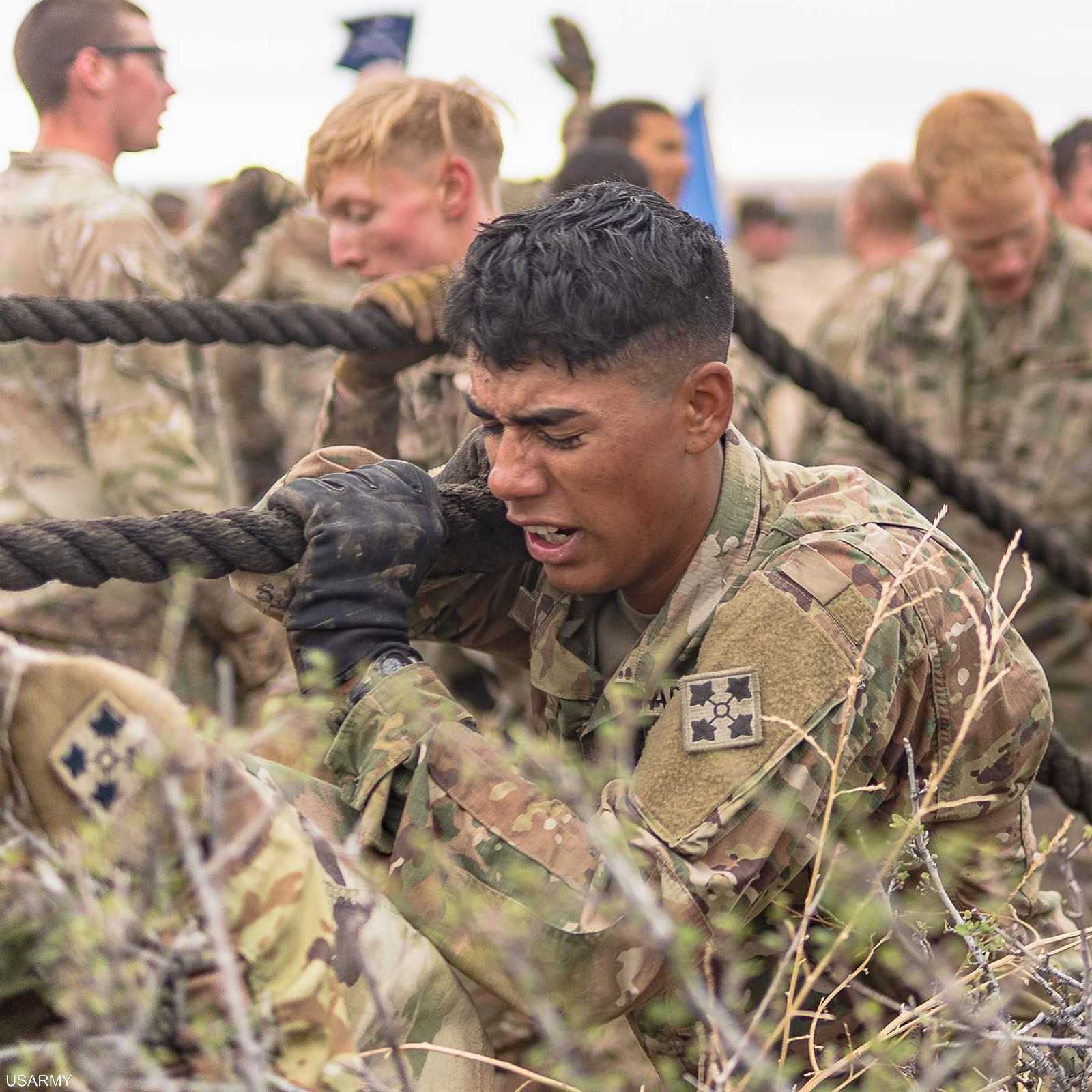المجندون الجدد يفشلون غالبا في اختبارات الجيش