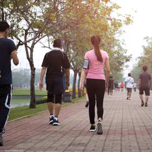 دراسة: المشي لـ10 دقائق يوميا يساعد على العيش لفترة أطول