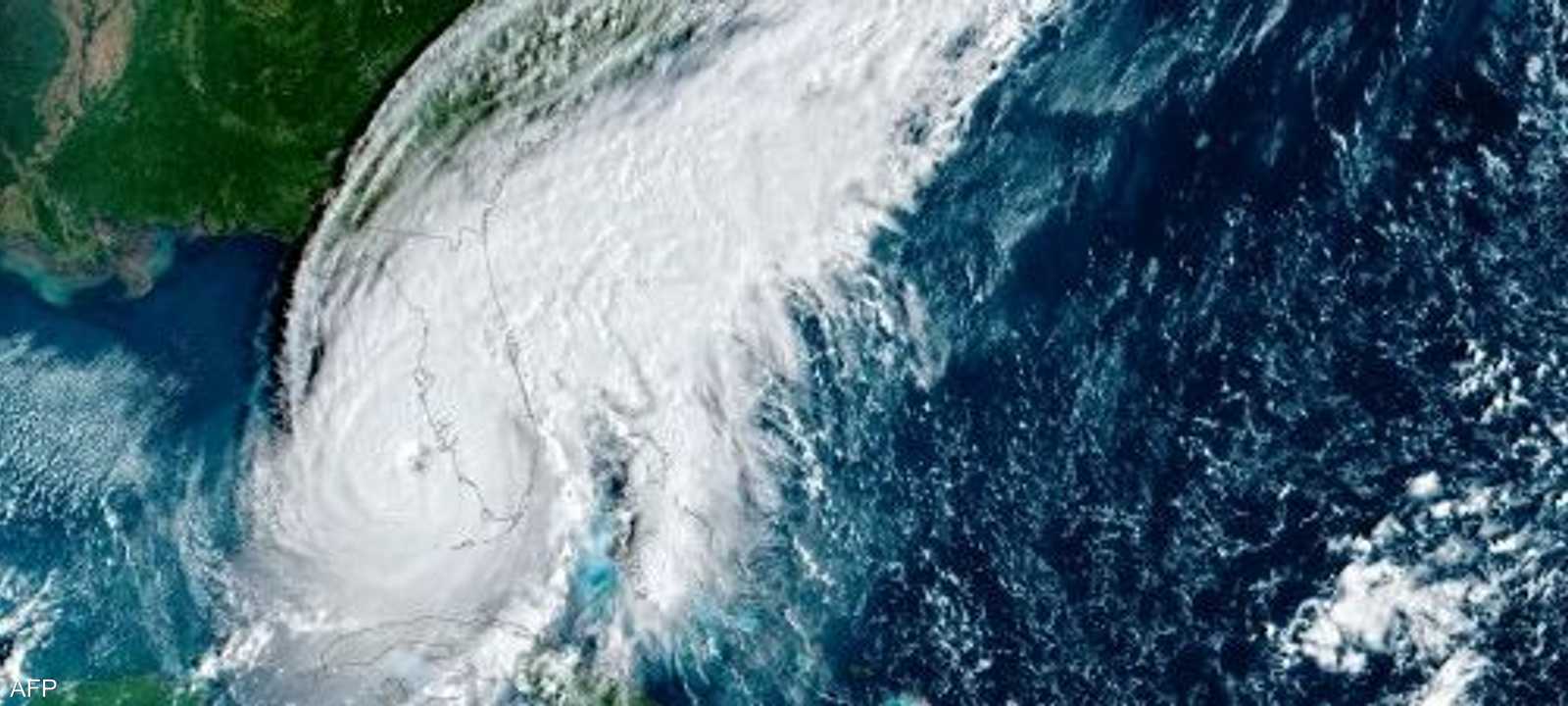 صورة فضائية لمسار الإعصار إيان مع وصوله لليابسة في فلوريدا