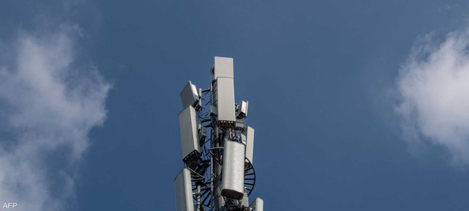 برج هاتف محمول يستخدم لشبكة 5G