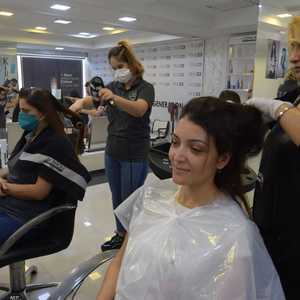 مخاوف محال التجميل في تونس لقرار خفض واردات مواد التجميل