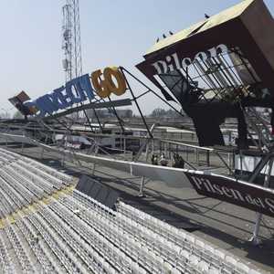 حادثة انهيار السقف في الاستاد أسفرت عن عدد من المصابين