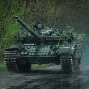 دبابة في منطقة ليمان