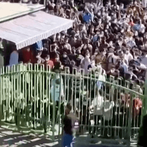 جانب من الاحتجاجات التي خرجت بأنحاء إيران