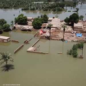 باكستان أعلنت عدم قدرتها على تحمل كلفة "كارثة الفيضانات"