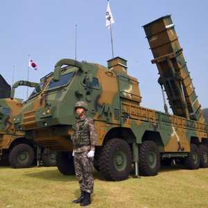 أرشيفية للصاروخ الكوري الجنوبي الذي سقط وتحطم بعيد إطلاقه