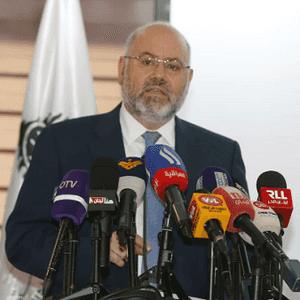 وزير الصحة العامة في حكومة تصريف الاعمال فراس الأبيض