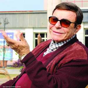 توفي صبري في 20 مايو الماضي