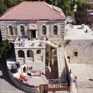 تحويل منزل مهجور عمره 120 عاما لفندق في رام الله