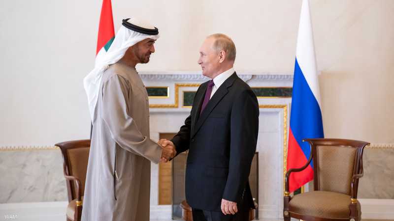 بوتين يشيد بدور محمد بن زايد في حل قضايا أوكرانيا الإنسانية | سكاي نيوز  عربية