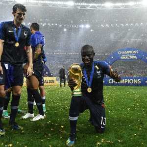 كانتي محتفلا بلقب كأس العالم 2018