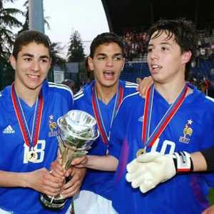 جيل 87.. بنزيما وبن عرفة ونصري