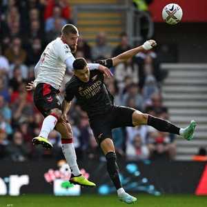 ساوثهامبتون صمد أمام أرسنال