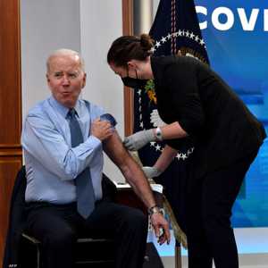 بايدن كان قد حصل على جرعة معززة من لقاح كورونا في مارس