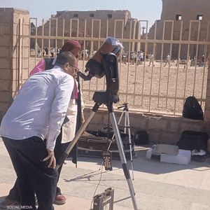 رصد الكسوف بمعبد الكرنك بمصر