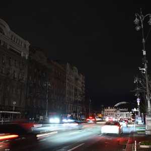 كييف تغرق في الظلام