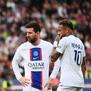 ميسي بقميص سان جرمان