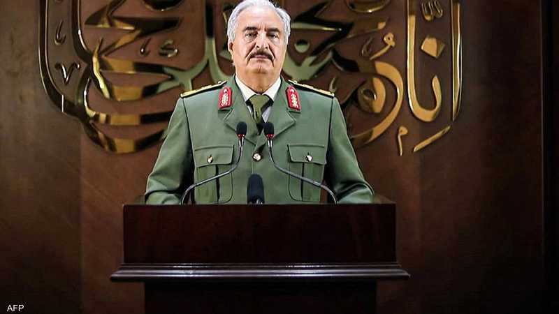 القائد العام للقوات المسلحة الليبية المشير خليفة حفتر.أرشيف