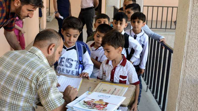 تدريس الفرنسية ستبدأ من الصف الأول المتوسط وحتى الإعدادية