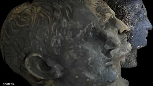اكتشف باحثون في إيطاليا عشرات القطع الأثرية، من بينها تماثيل برونزية نحتت قبل ألفي عام وعملات معدنية