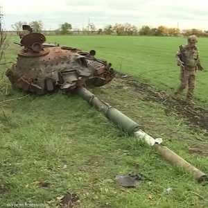 الجيش الروسي يستهدف عددا من المطارات الأوكرانية