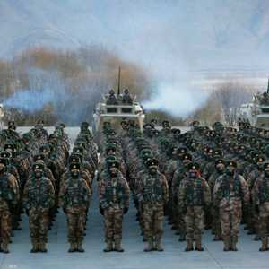 جنود في الجيش الصيني