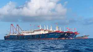 سفن تجارية في بحر الصين الجنوبي