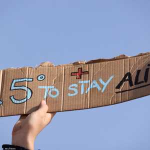 العالم يحاول الإبقاء على ارتفاع درجات الحرارة عند 1.5 درجة