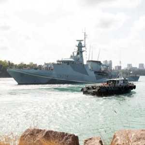 انضمت السفينة "إتش إم إس سبي" إلى المناورات.أرشيفية