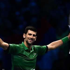 ديوكوفيتش يحرز لقب البطولة الختامية للمرة السادسة