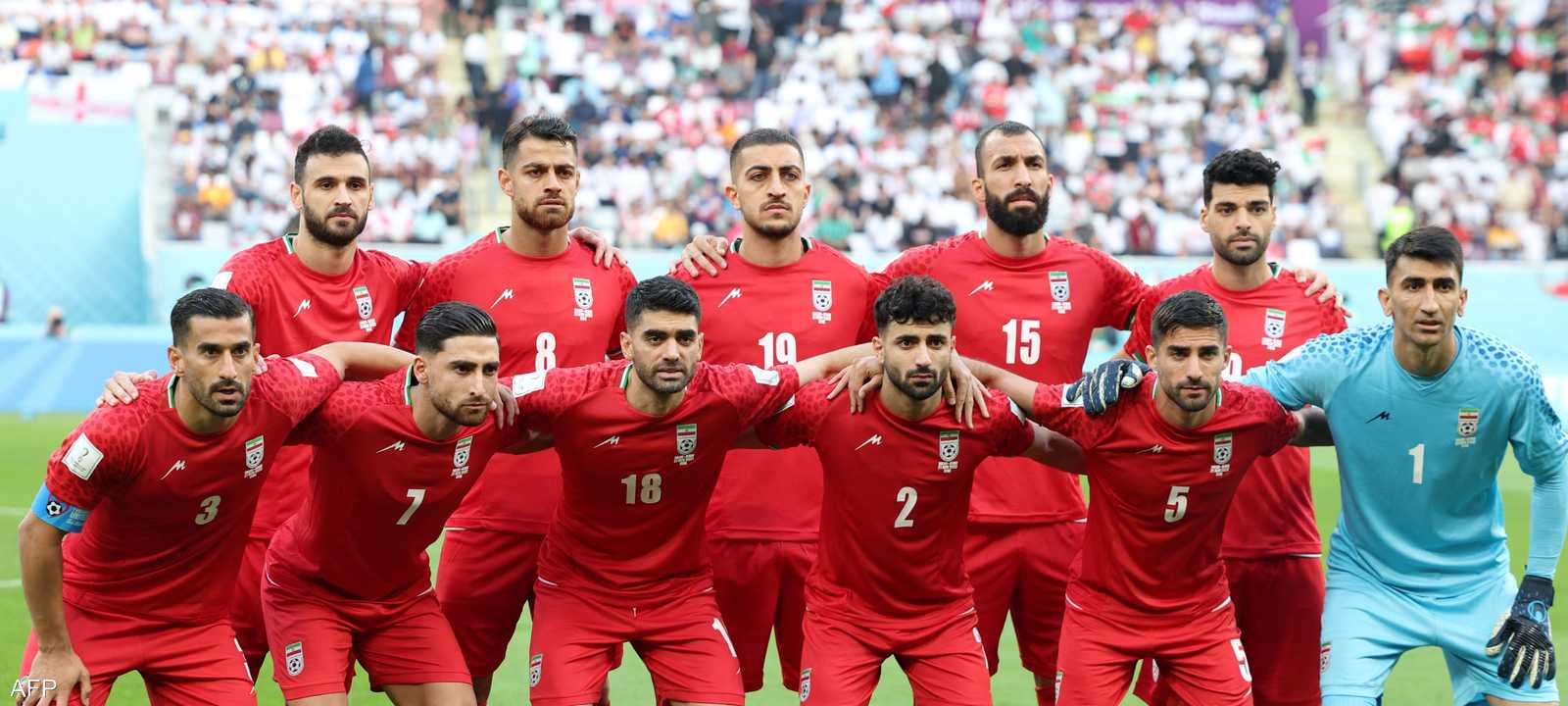 لاعبو إيران يتضامنون مع المحتجين