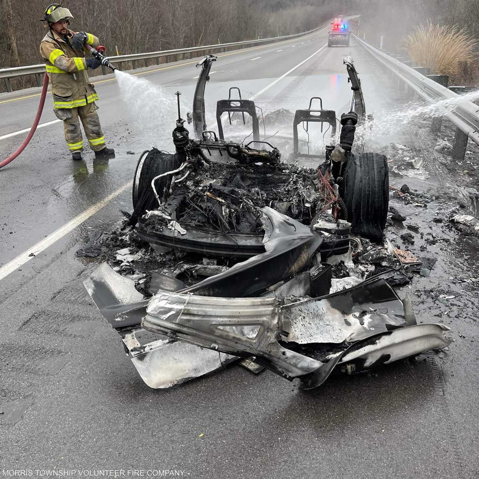 جهود الإطفاء استغرقت ساعتين