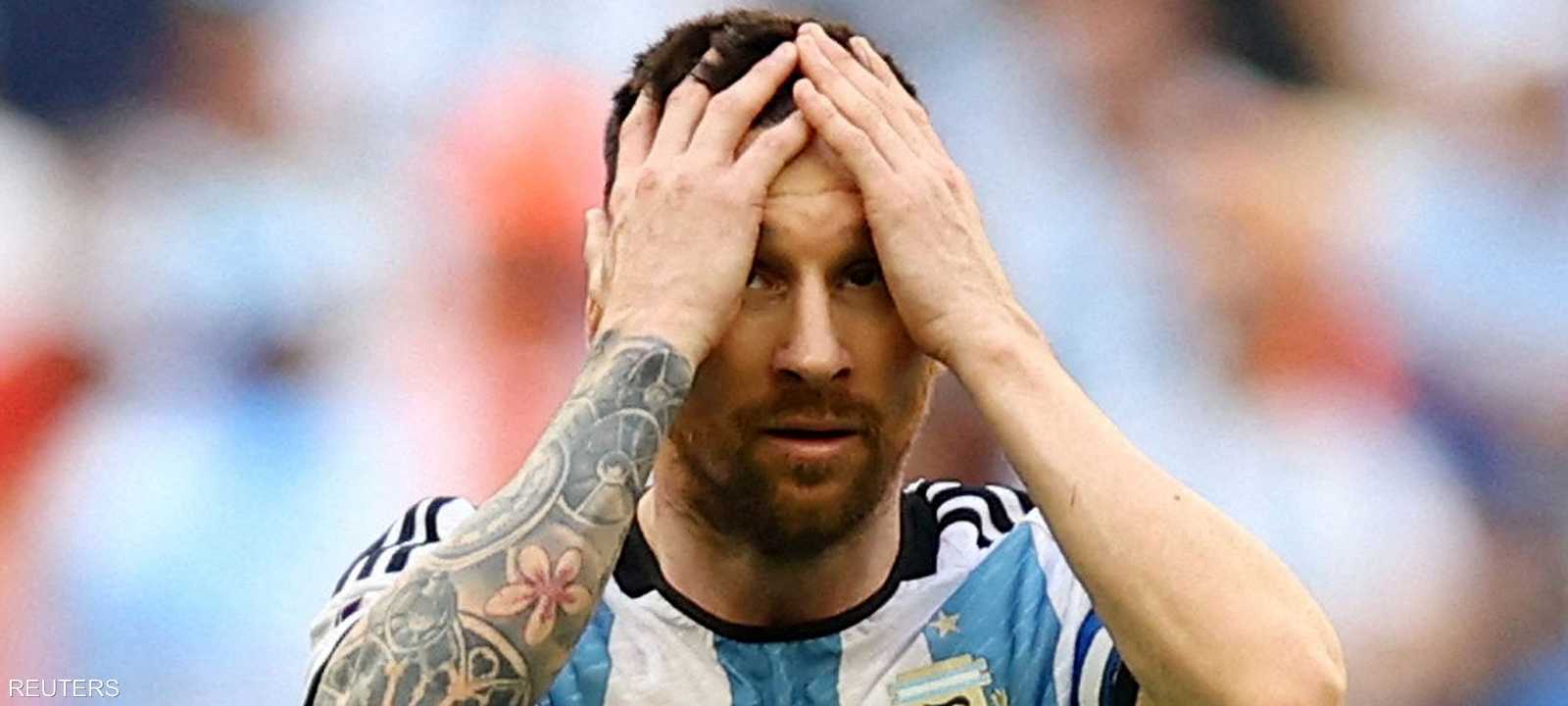 النجم الأرجنتيني ليونيل ميسي عقب الهزيمة من المنتخب السعودي