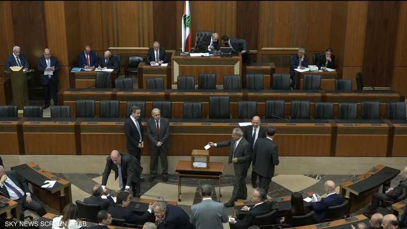 البرلمان اللبناني يفشل للمرة السابعة في انتخاب رئيس للبلاد