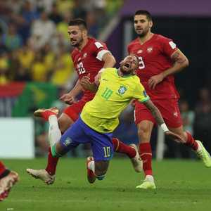 نيمار تعرض للضرب المتكرر أمام صربيا