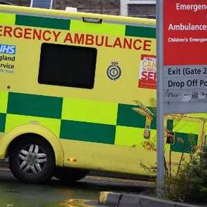 سيارة إسعاف في بريطانيا