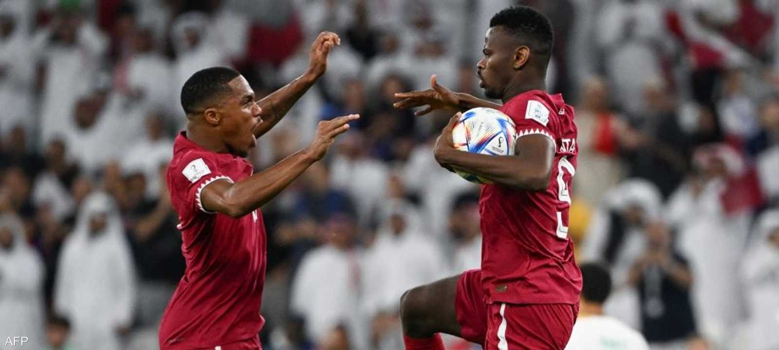 فرحة منتخب قطر بالهدف الوحيد في مرمى السنغال