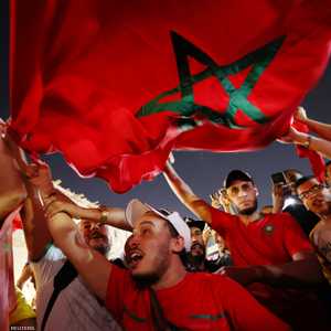 فرحة الجماهير المغربية بتأهل أسود الأطلس إلى دور الـ16.